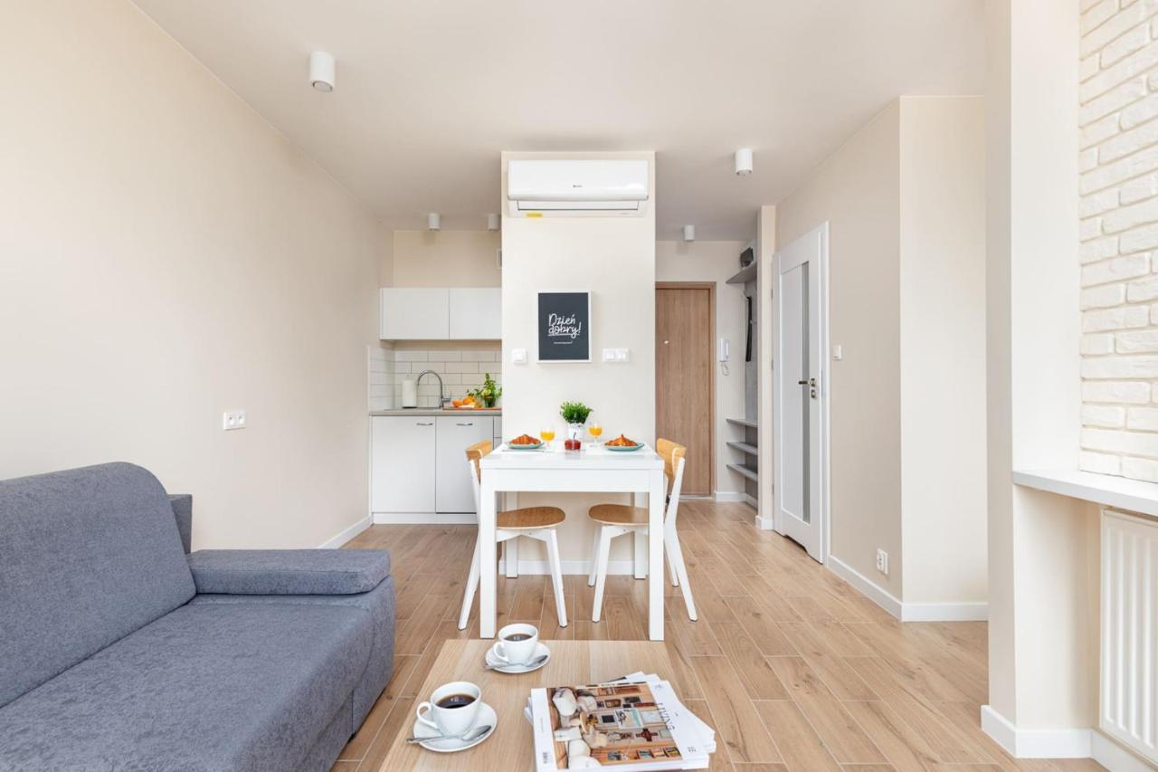 Rent Like Home - Zelazna 58/62 Варшава Екстериор снимка